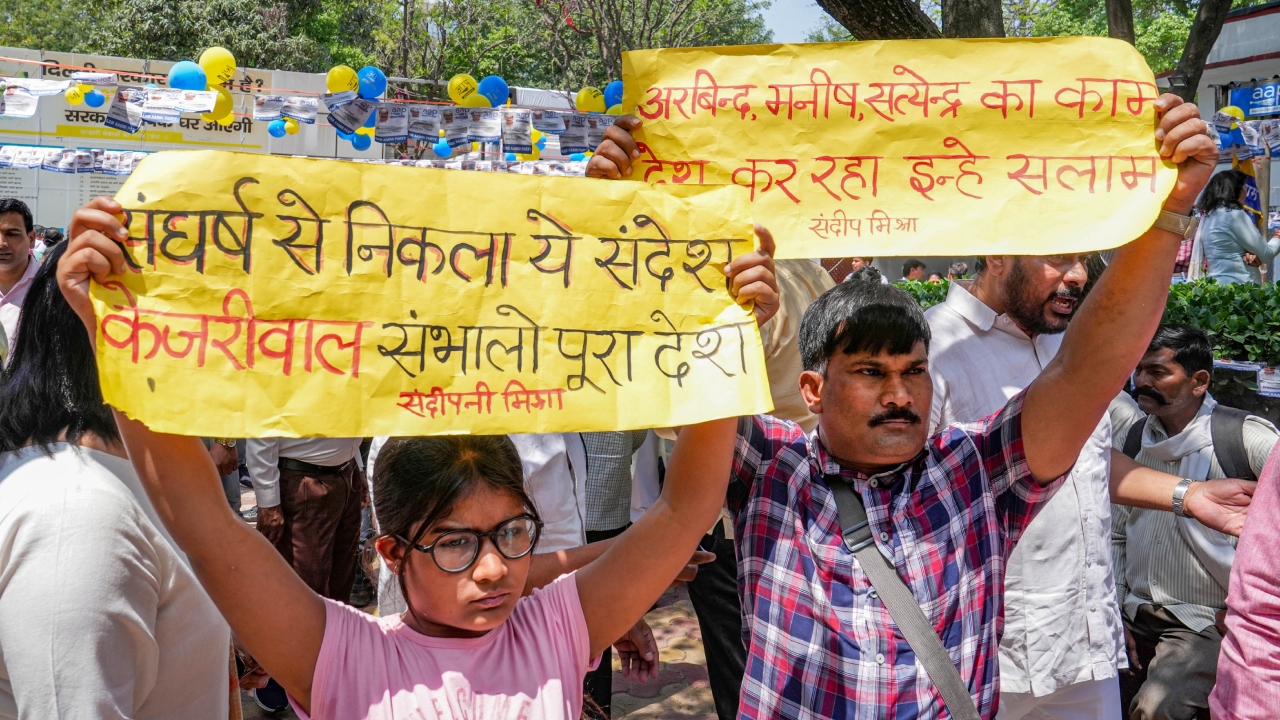 AAP celebrates ‘national party’ tag – Aam Aadmi Party